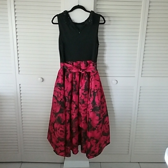 Ignite Evening Gown👗* - Picture 2 of 3